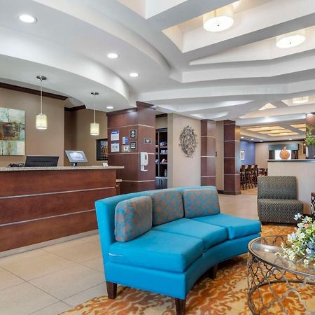 Best Western Plus Longhorn Inn & Suites Luling Zewnętrze zdjęcie