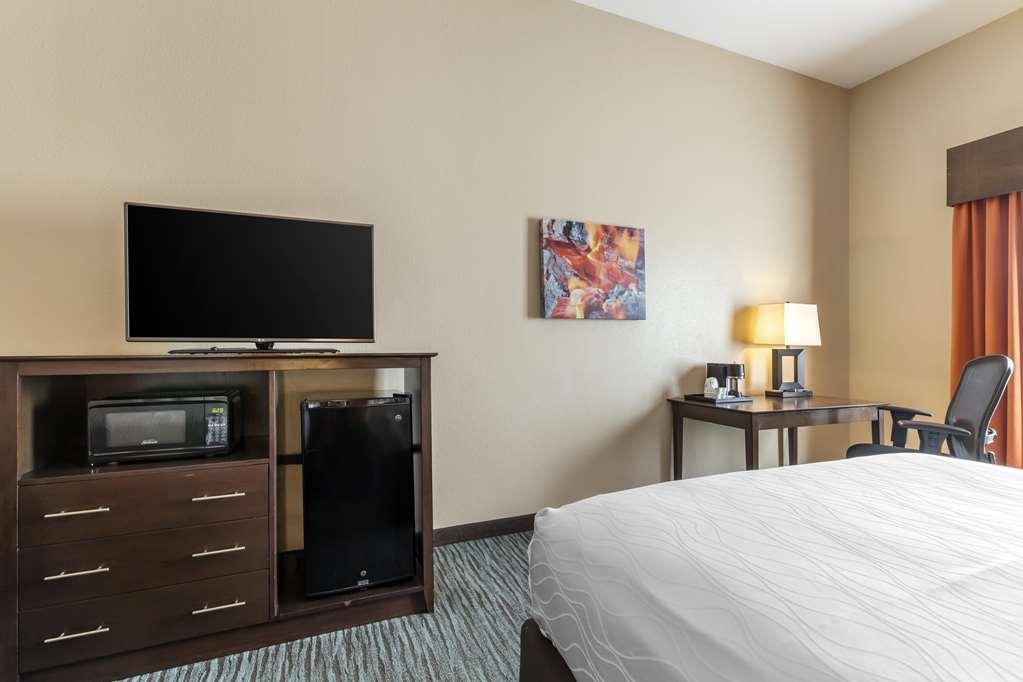 Best Western Plus Longhorn Inn & Suites Luling Pokój zdjęcie