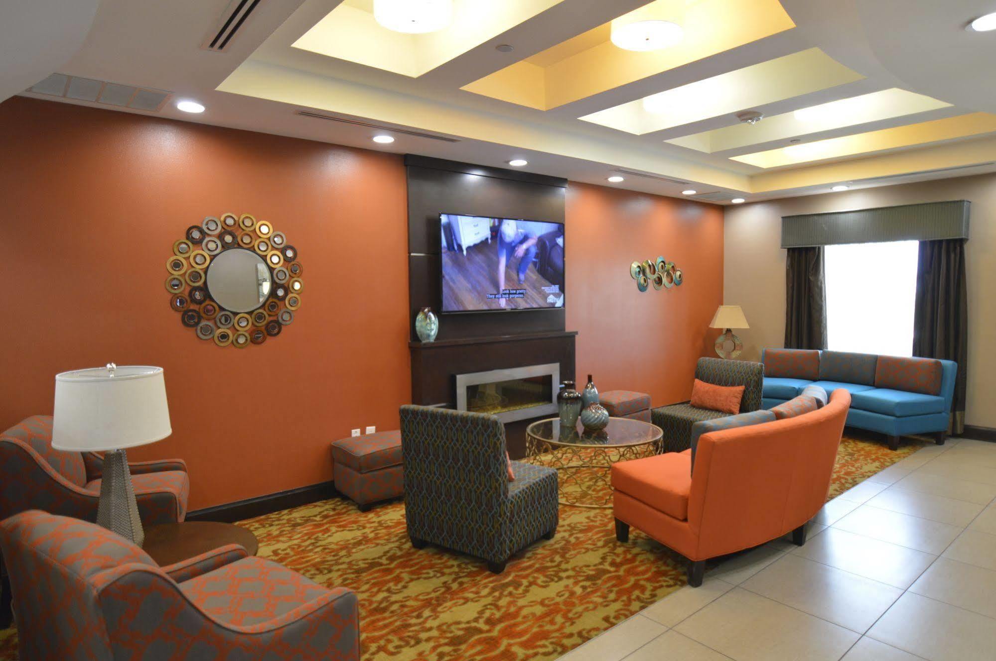 Best Western Plus Longhorn Inn & Suites Luling Zewnętrze zdjęcie